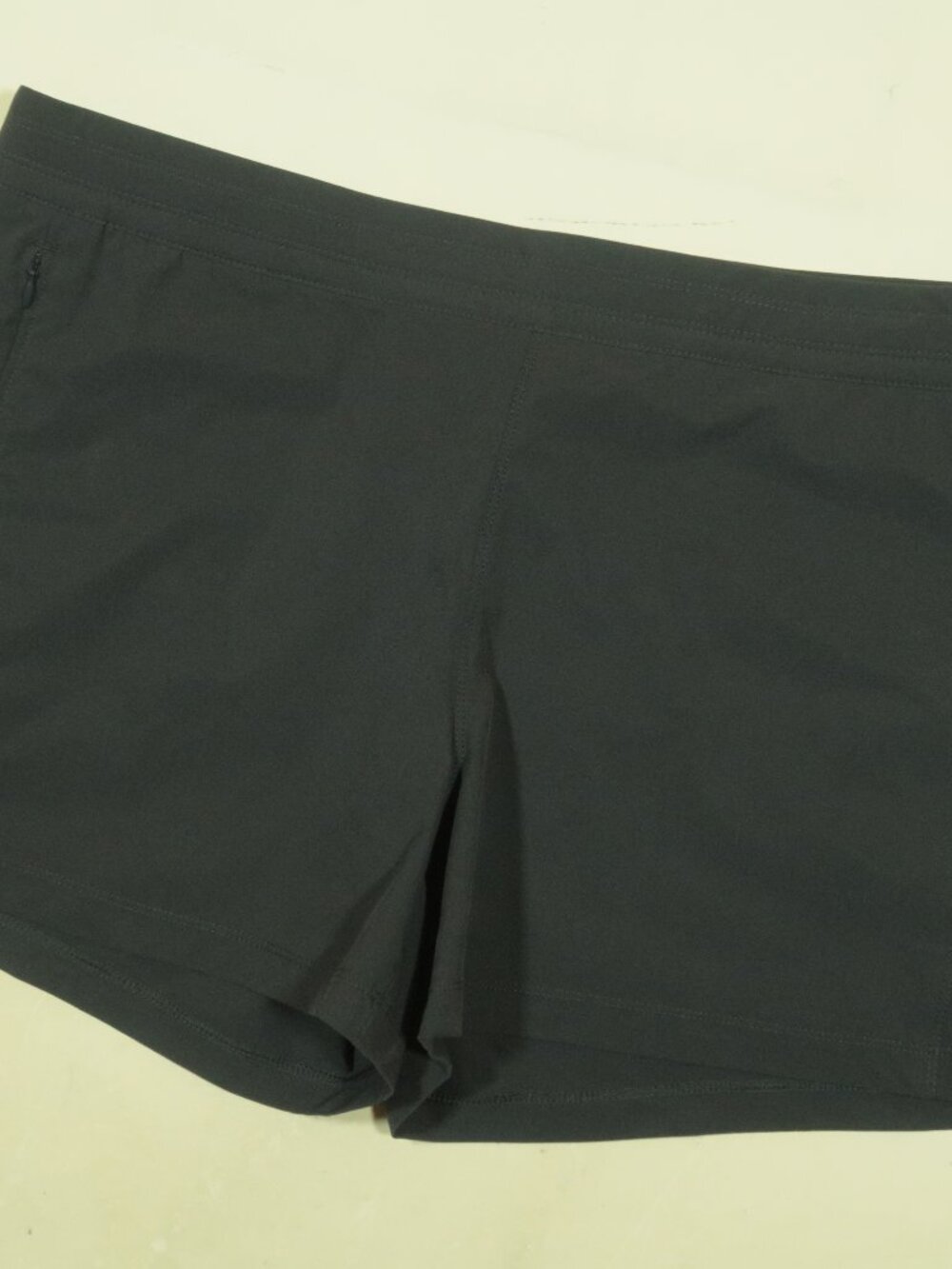 Kuhl Freeflex Shorts Womens XL Charcoal Gray 4" Inseam Performance Hiking New